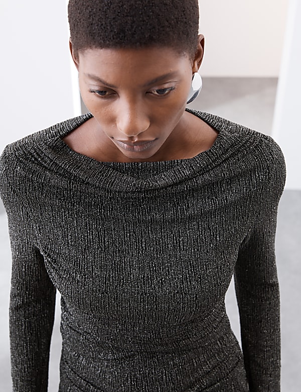 Sprankelende top met boothals en wikkeldetail - NL