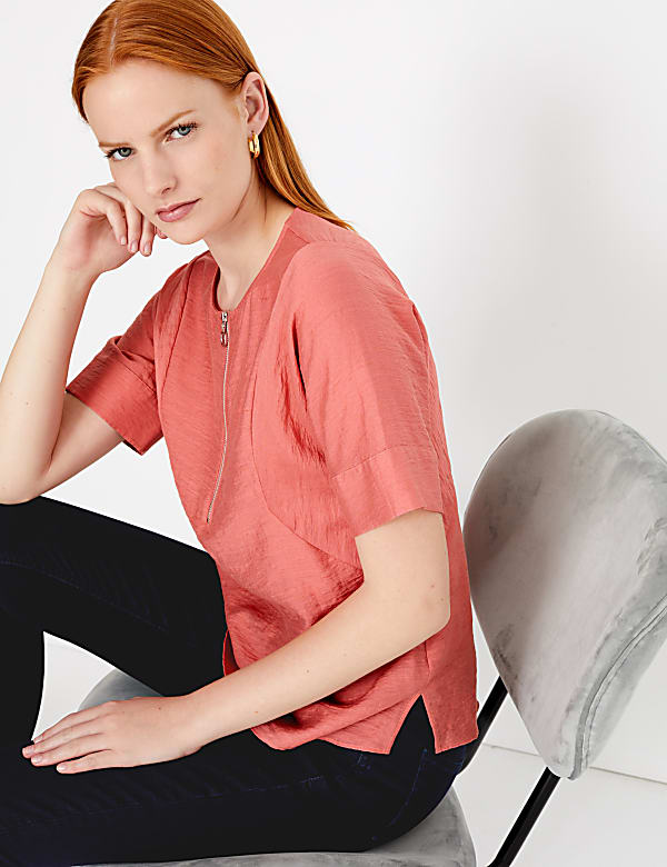 Sportif Zip Shell Top