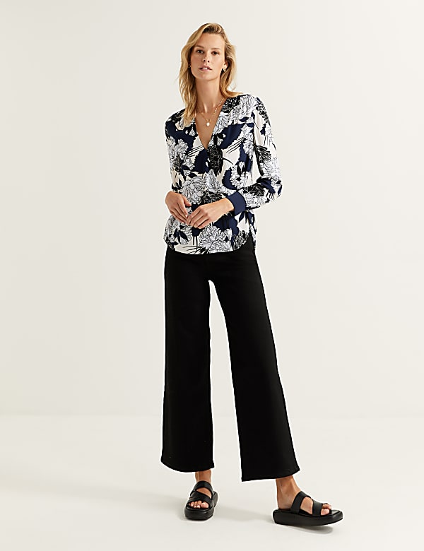 Floral V-Neck Long Sleeve Wrap Top