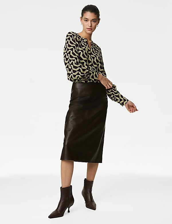 Geometric Round Neck Zip Detail Blouse