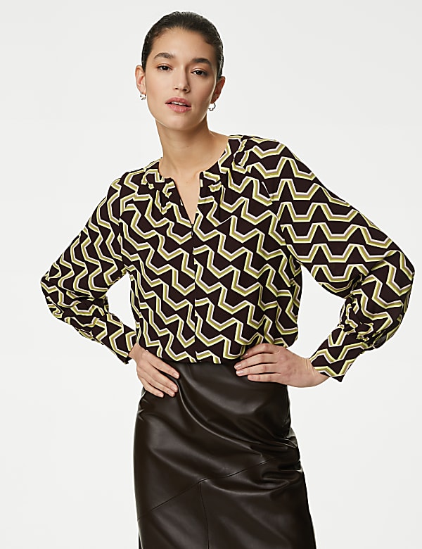 Geometric Round Neck Zip Detail Blouse