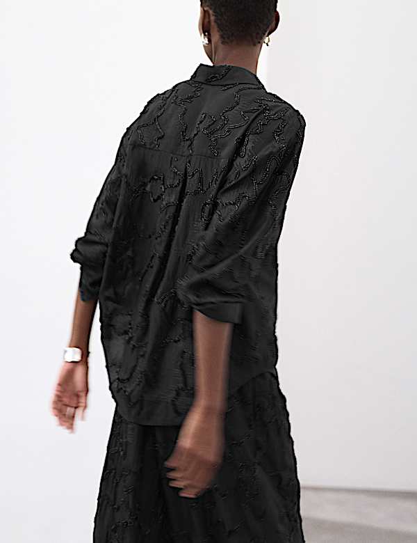 Kragenhemd mit hohem Lyocellanteil und Perlen - AT