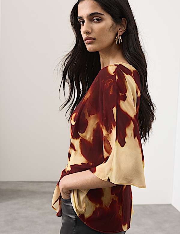 חולצה בהדפס עם קשירה בחזית - IL