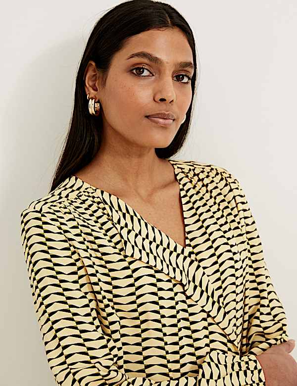 Geometric Draped V-Neck Long Sleeve Blouse