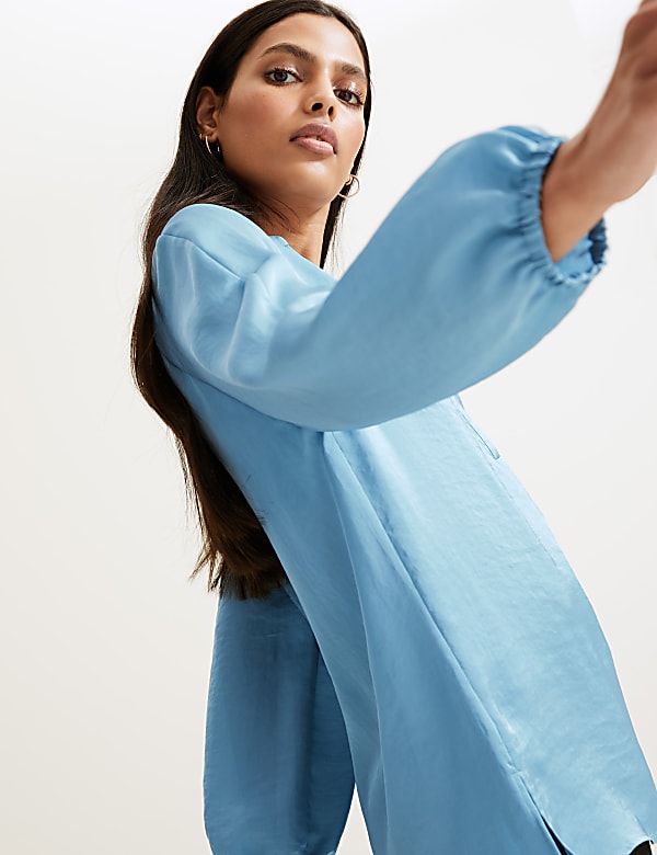 V-Neck Long Sleeve Popover Blouse