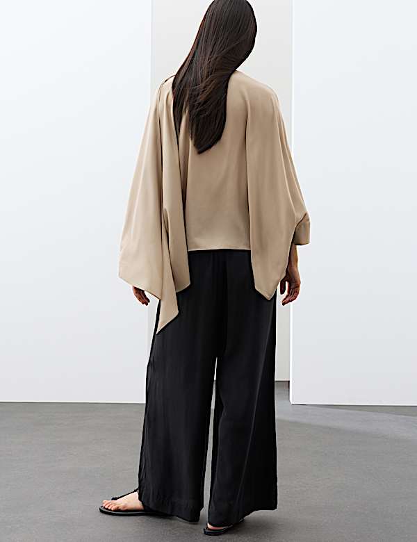 Blouse drap&eacute;e asym&eacute;trique - CA