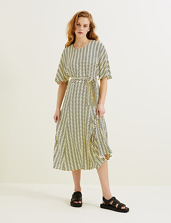 Geometric Midi Kimono Dress