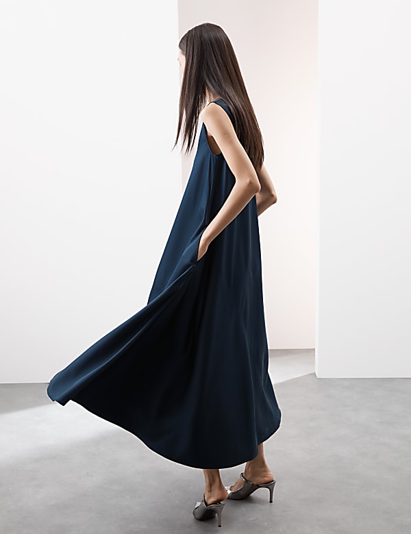Lyocell Rich Round Neck Midaxi Column Dress
