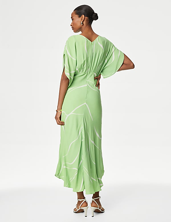 Printed V-Neck Midaxi Waisted Dress