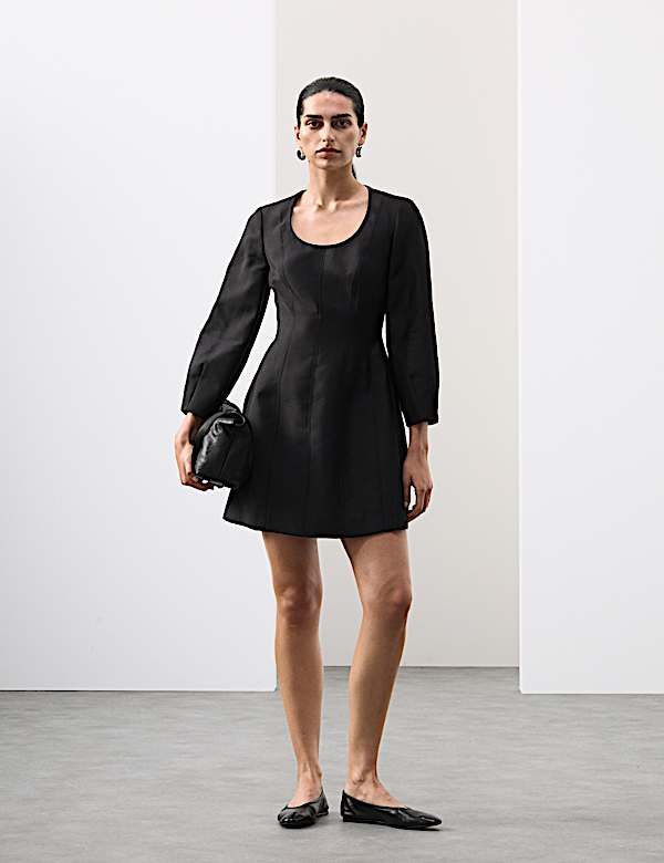 Scoop Neck Mini Waisted Dress With Wool
