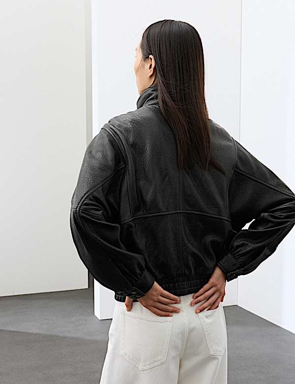 Veste d&rsquo;aviateur en cuir &agrave; col chemin&eacute;e - CA