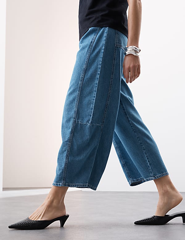 Lyocell™ Blend High Waisted Pleat Front Barrel Jeans - US