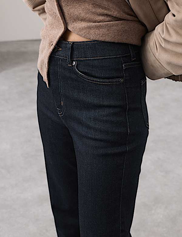 Lyocell Blend High Waisted Flared Jeans - FR