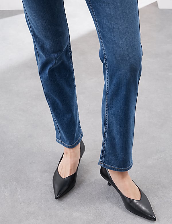 High Waisted Straight Leg Jeans - US