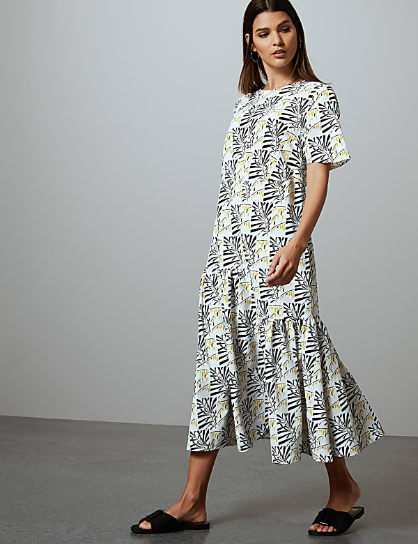 Buy Leaf Print Relaxed Midi Dress at Marks Spencer