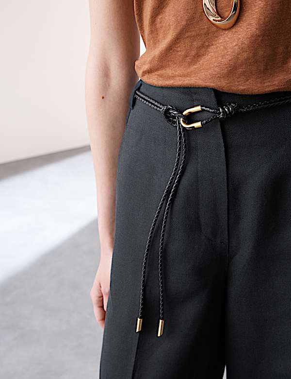 Pantalón tapered de lino con cinturón con pata zanahoria - ES