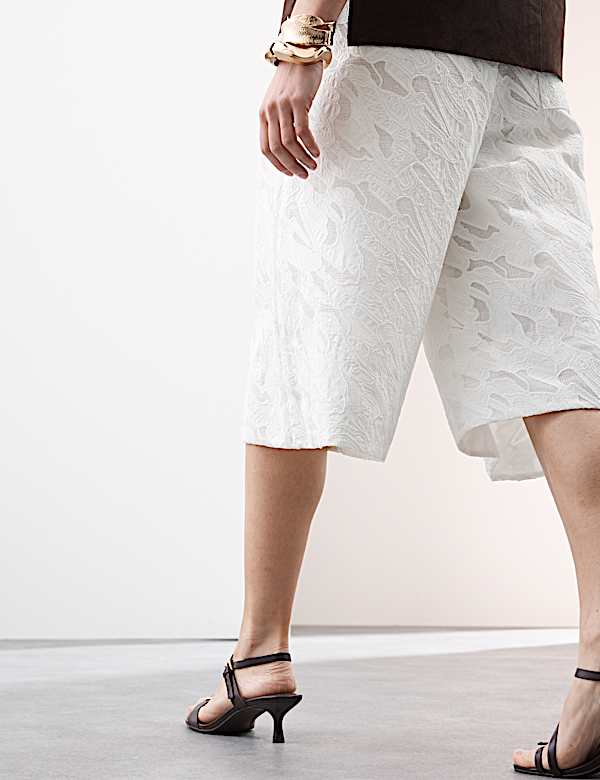 Culottes coupe large 100 % coton &agrave; motif brod&eacute; - CH