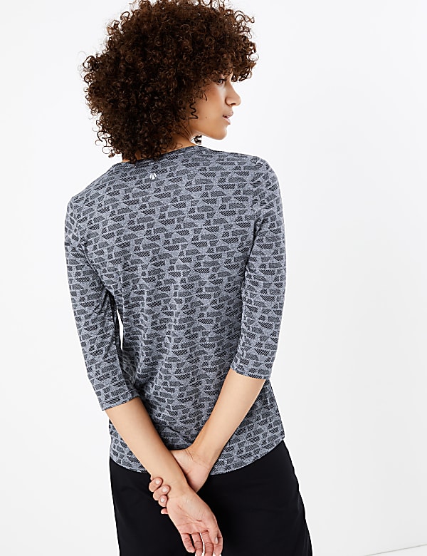 Jacquard Round Neck 3/4 Sleeve Top