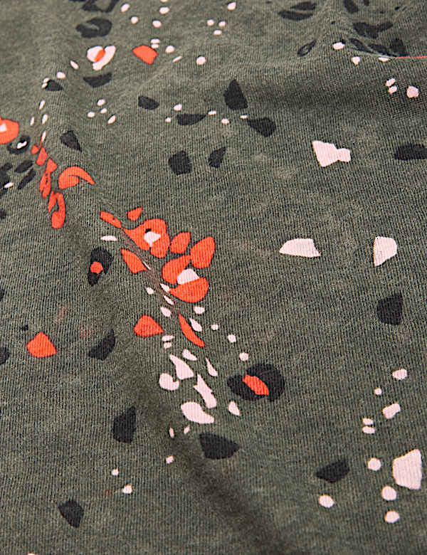 Lightweight Scoop Neck Relaxed T-Shirt