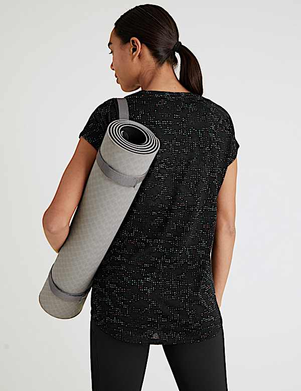 Lightweight Scoop Neck Relaxed T-Shirt