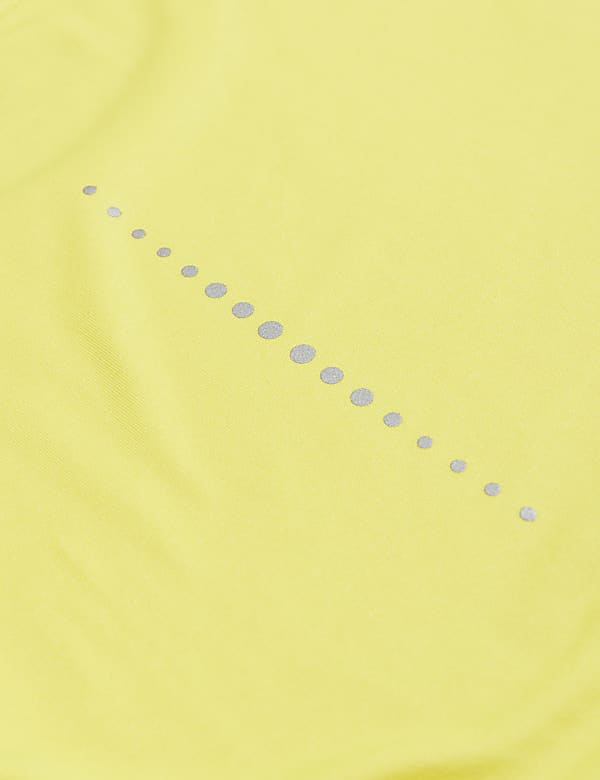 Scoop Neck Short Sleeve T-Shirt