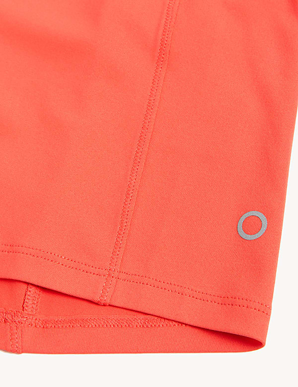 Scoop Neck Short Sleeve T-Shirt