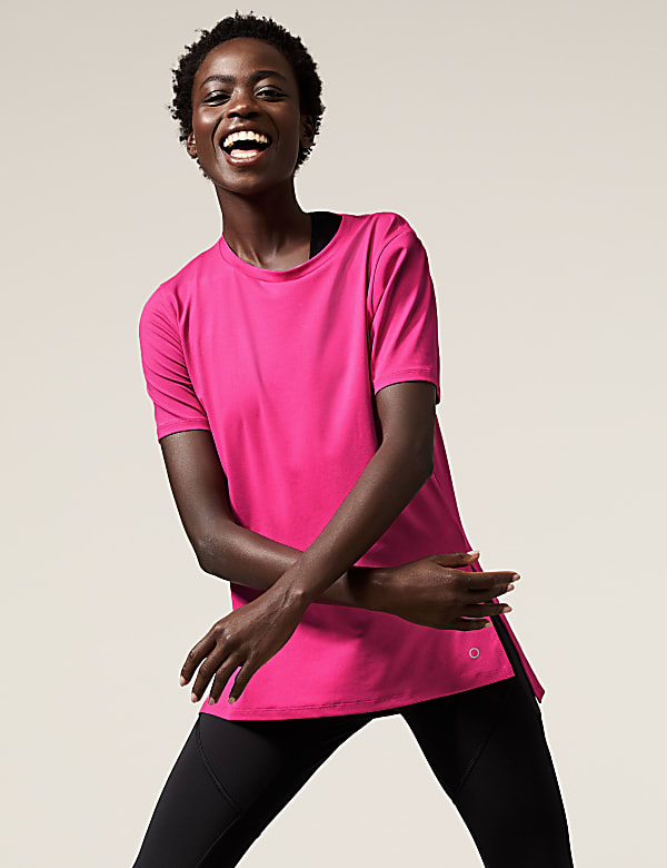 Scoop Neck Mesh Back T-Shirt