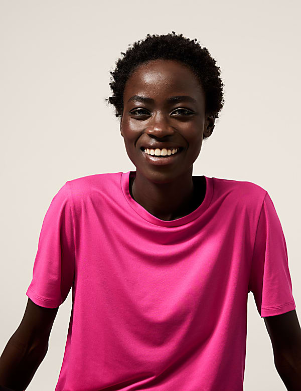 Scoop Neck Mesh Back T-Shirt