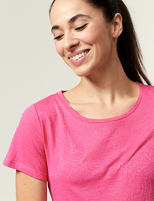 Lightweight Scoop Neck Relaxed T-Shirt
