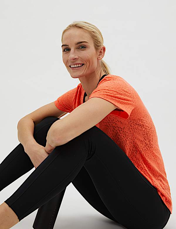 Lightweight Scoop Neck Relaxed T-Shirt