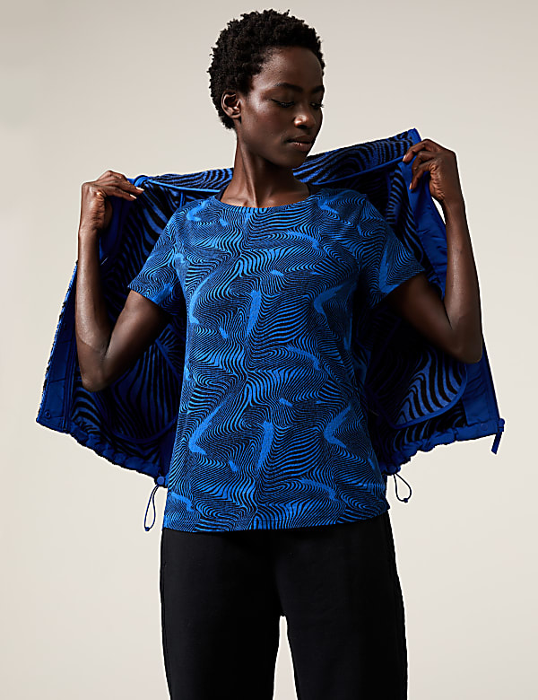 Lightweight Printed Scoop Neck T-Shirt