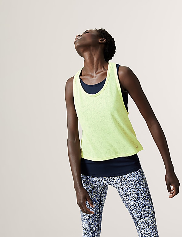 Scoop Neck 2-in-1 Sleeveless Vest Top