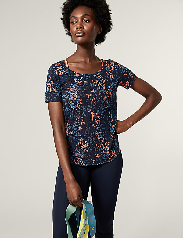 Printed Scoop Neck 2-in-1 T-Shirt