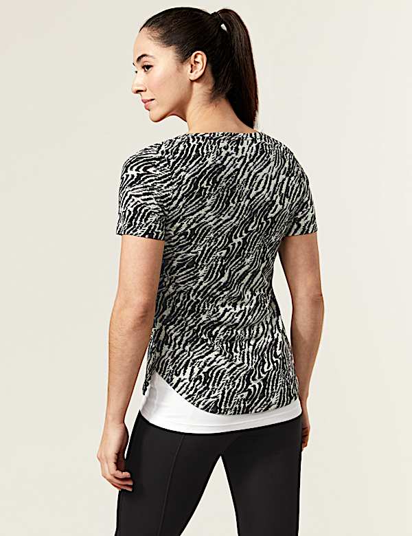 Printed Scoop Neck 2-in-1 T-Shirt