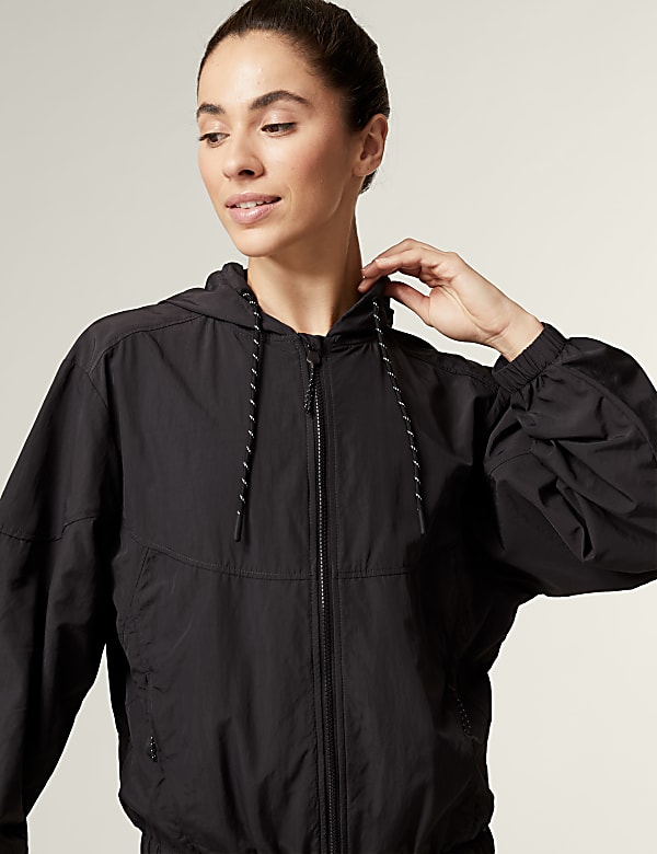 Stormwear Lightweight Packable Hooded Sports Jacket CARBON Jackets M S JE