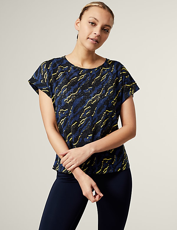 Printed Scoop Neck Relaxed T-Shirt