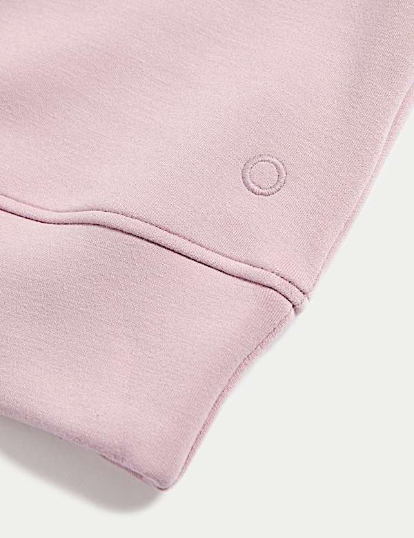 Round Neck Relaxed Yoga Crop Sweatshirt - UA