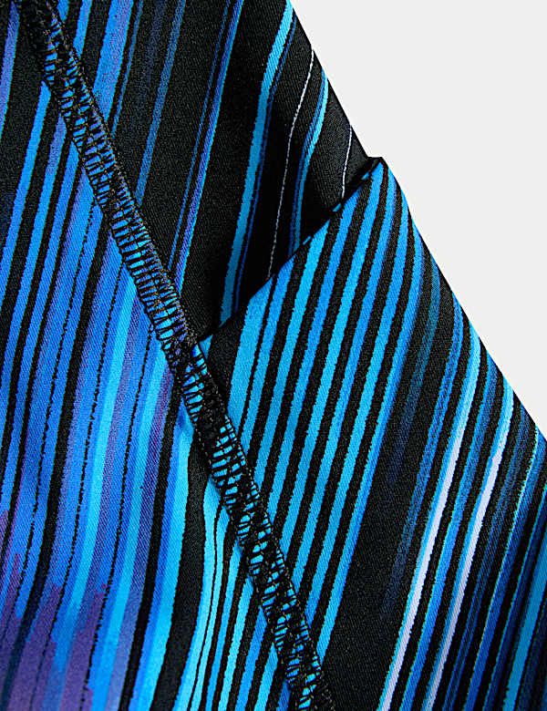 Go Train High Waisted Cropped Gym Leggings - ES