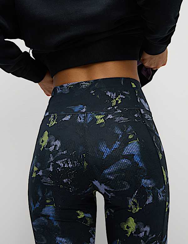 Go Train High Waisted Cropped Gym Leggings - VN