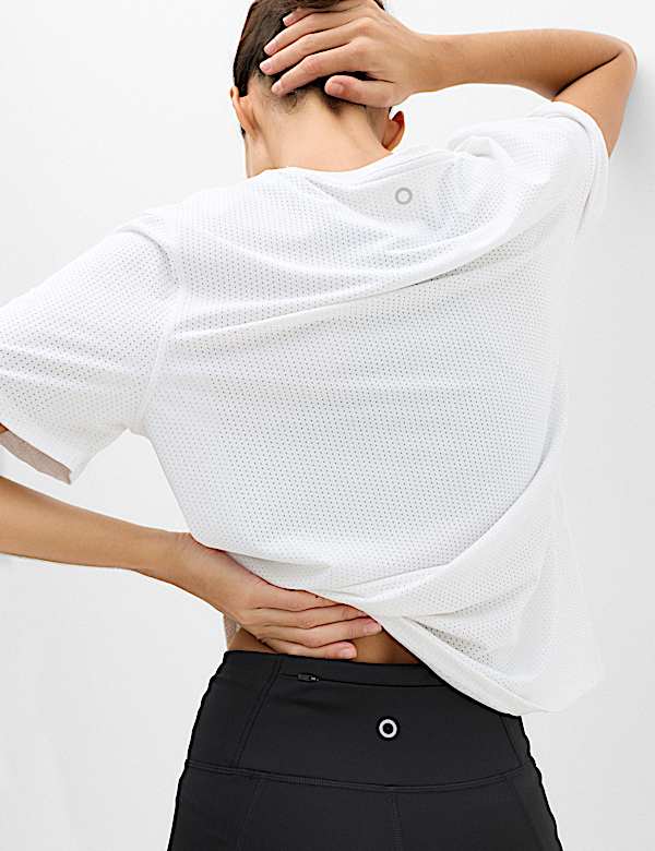 Round Neck Mesh Relaxed T-shirt - DK