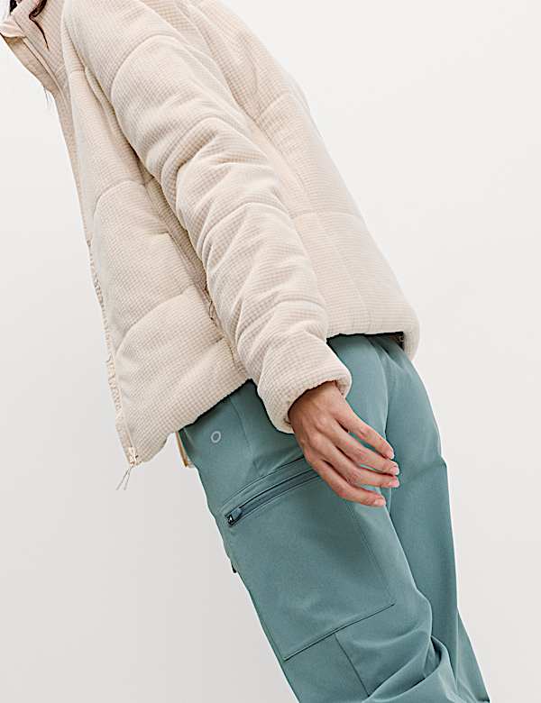 Pantalon de randonn&eacute;e coupe fusel&eacute;e, dot&eacute; de la technologie Stormwear&trade; - FR