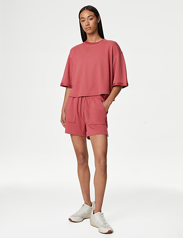 Scoop Neck Boxy Cropped T-Shirt with Cotton - UA