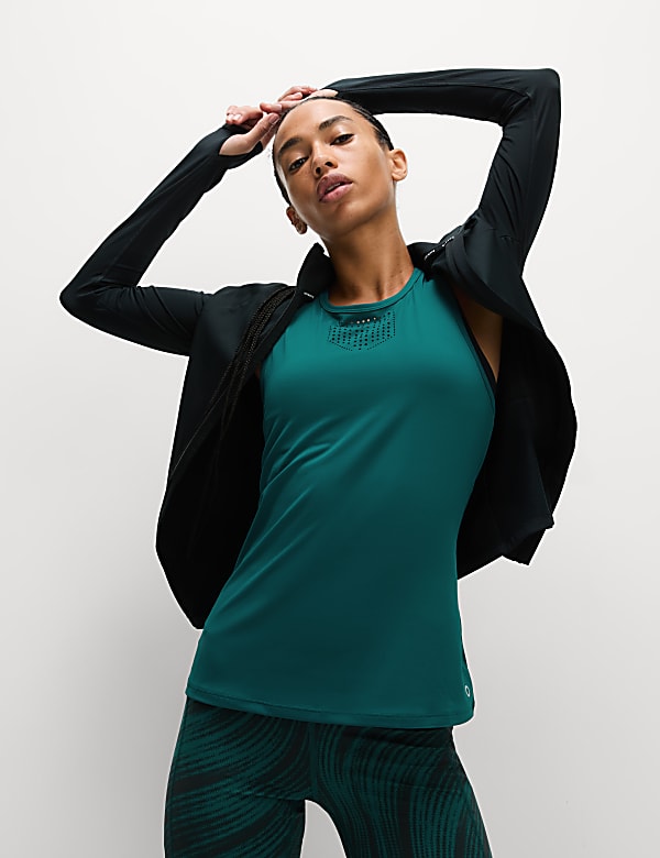 Atasan Rompi Pas Badan Potongan Laser Model Racerback - ID