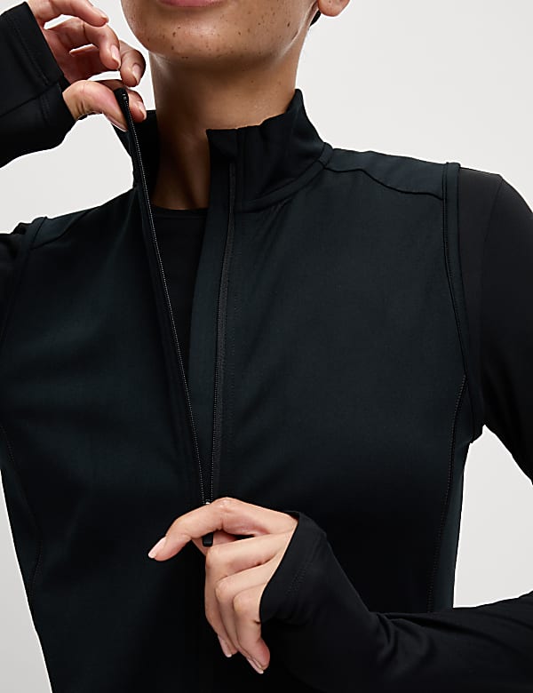 Ultraheat&trade; Zip Up Running Gilet - NO