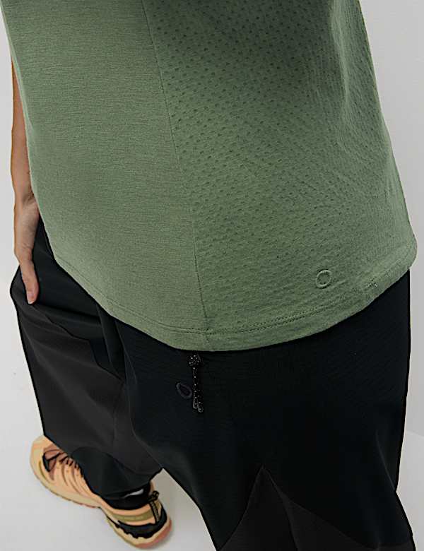 Lightweight T-Shirt with Merino Wool - DK