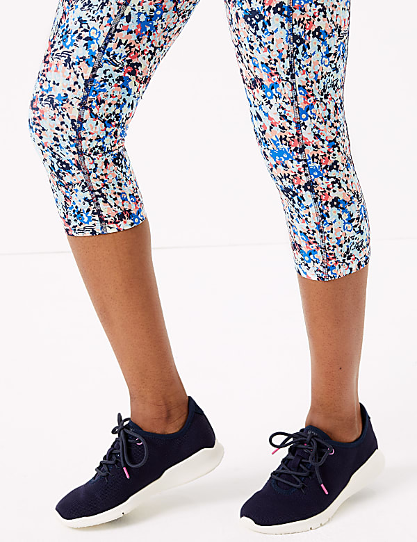 Go Move Printed Cropped Leggings