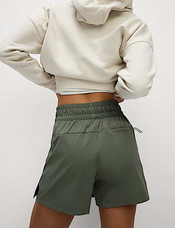 Wandelskort met hoge taille en Stormwear&trade; - BE