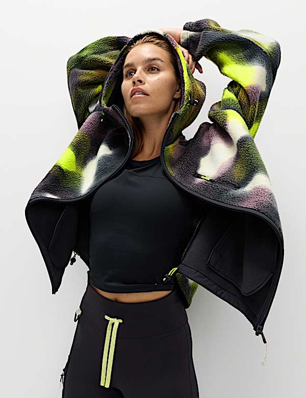 Polaire coupe longue imitation peau de mouton avec fermeture zippée et imprimé - CH