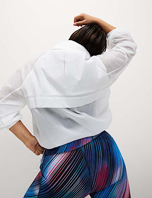 Αθλητικό τζάκετ με κουκούλα και μισό φερμουάρ - GR