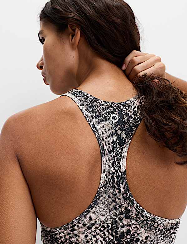 Go Train Printed Medium Support Racer Back Crop Top - LU